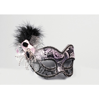 silver and black masquerade mask
